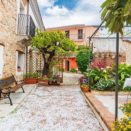 Il Borgo - Casa Ottocentesca *