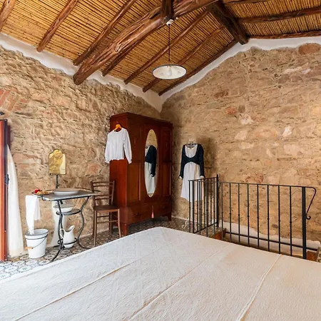 Il Borgo - Casa Ottocentesca Baunei