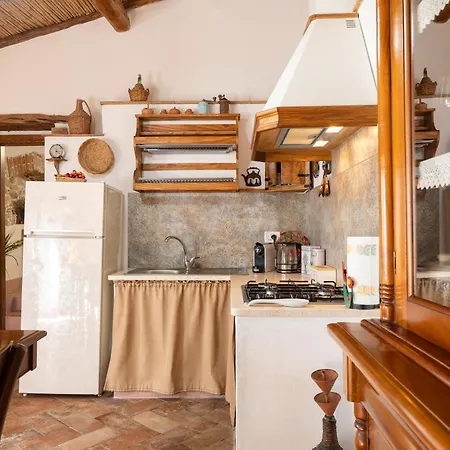 Il Borgo - Casa Ottocentesca * Baunei
